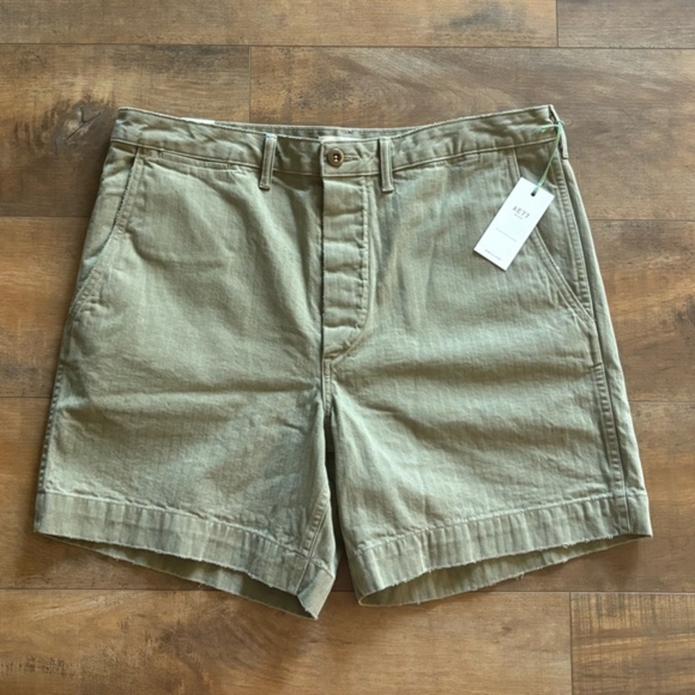 AE77 Premium Military Green 100% Cotton Shorts Unisex Men 32 Womens 12 Green NWT